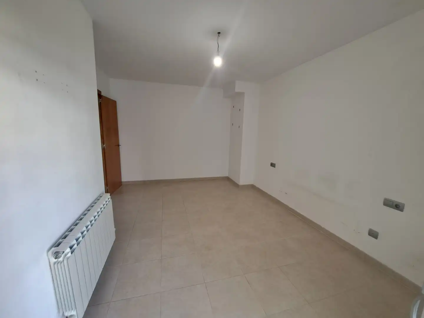 Piso de alquiler en Tordera con Calefacción, Horno y Balcón