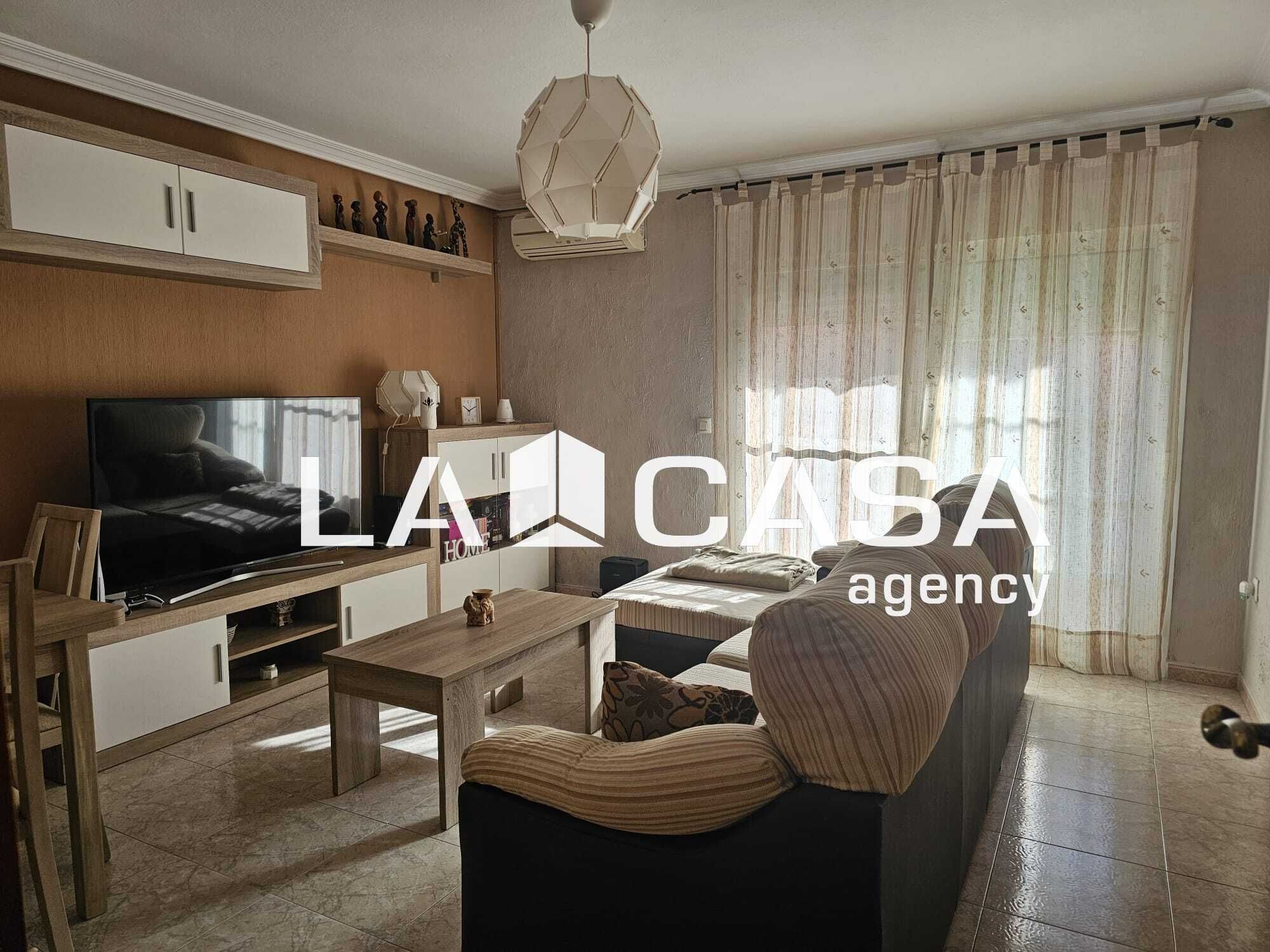 Sala de estar de Piso en venta en Algeciras con Balcón