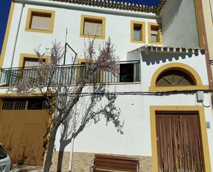 Vista exterior de Finca rústica en venda en Robledo amb Terrassa