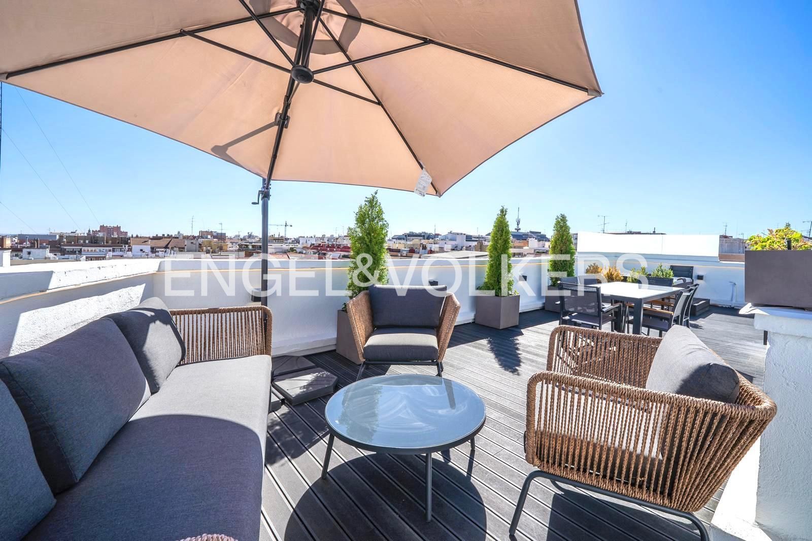 Terrace of Attic to rent in  Madrid Capital  with Air Conditioner, Heating and Terrace