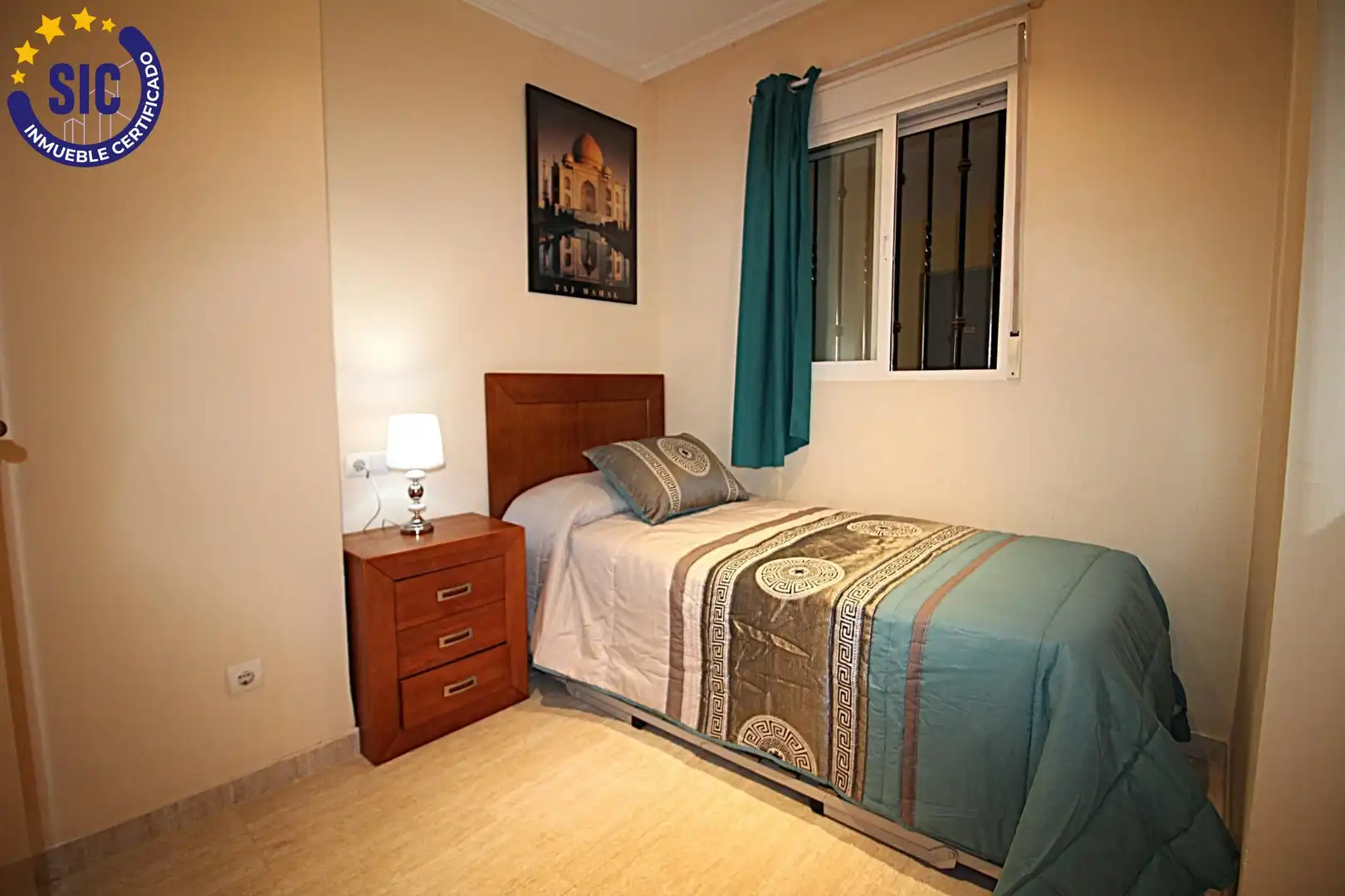 Dormitori de Apartament en venda en Oropesa del Mar / Orpesa amb Aire condicionat, Terrassa i Moblat