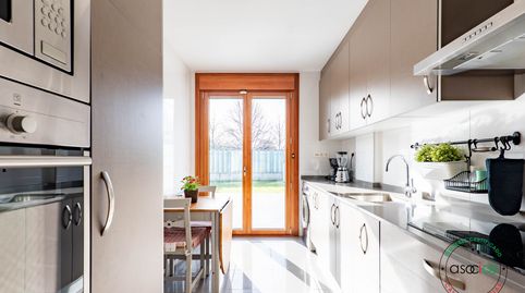 Foto 3 von Einfamilien-Reihenhaus zum Verkauf in Gijón - Calle Ideal Rosales, 30, La Guía, Gijón