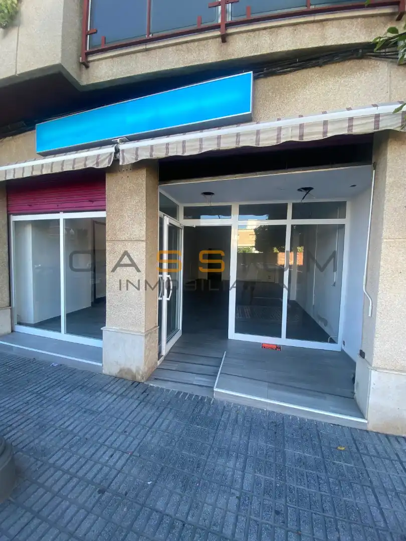 Local comercial en venda a Carrer Sant Joan