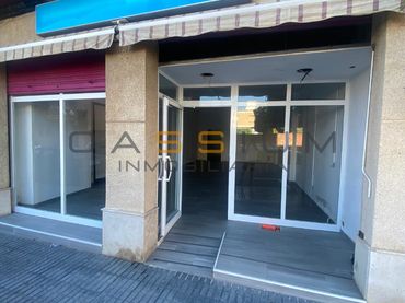 Local comercial en venta en Carrer Sant Joan