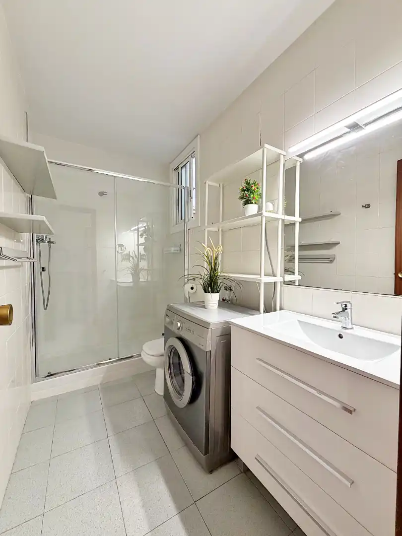 Baño de Piso en venta en Barcelona con Aire acondicionado, Calefacción y Terraza
