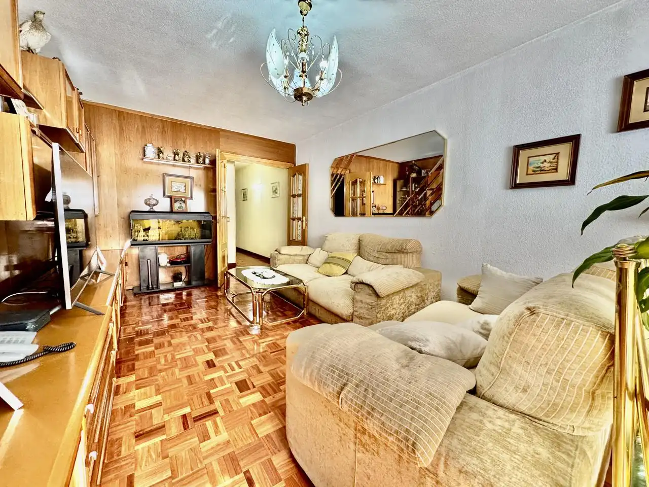 Sala de estar de Piso en venta en Ávila con Calefacción, Parquet y Terraza