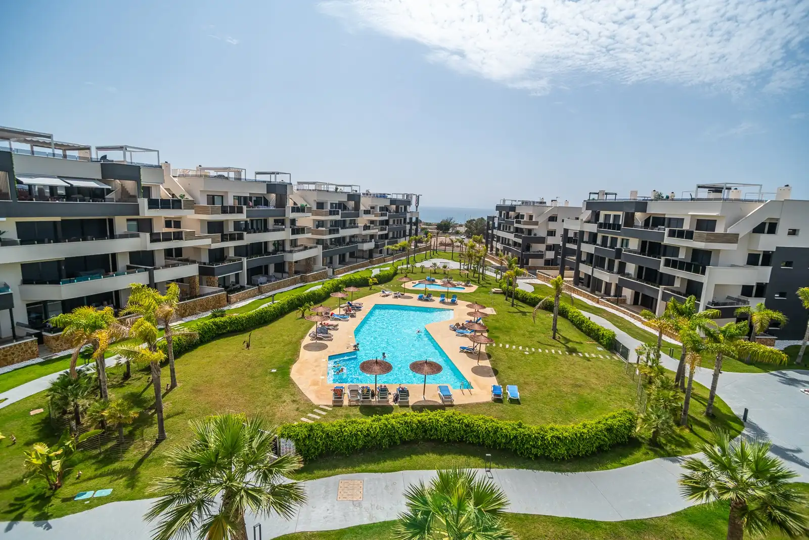 Apartamento con ascensor en venta en Orihuela Costa, imagen 2