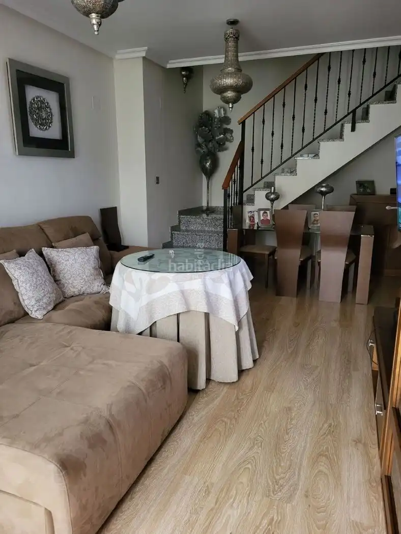 Dúplex con ascensor en venta en Calle Áurea Galindo 32, imagen 6