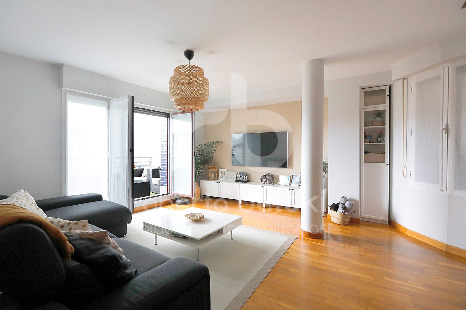 Living room of Flat for sale in Irun   with Heating and Terrace