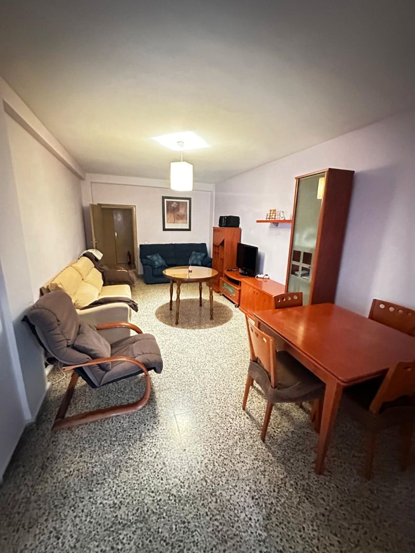 Sala d'estar de Pis en venda en  Jaén Capital amb Moblat