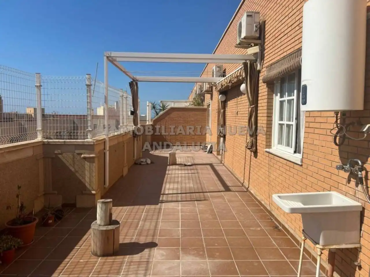 Àtic de lloguer a Piedras Redondas - Torrecárdenas