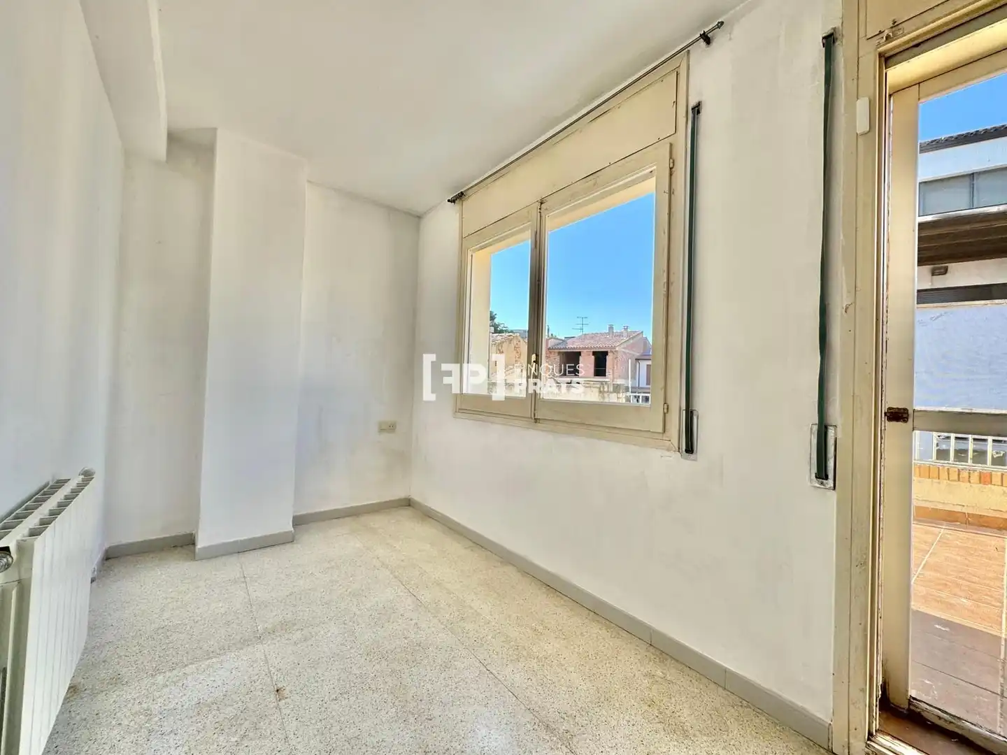 Bedroom of Houses for sale in Albesa  with Air Conditioner and Heating