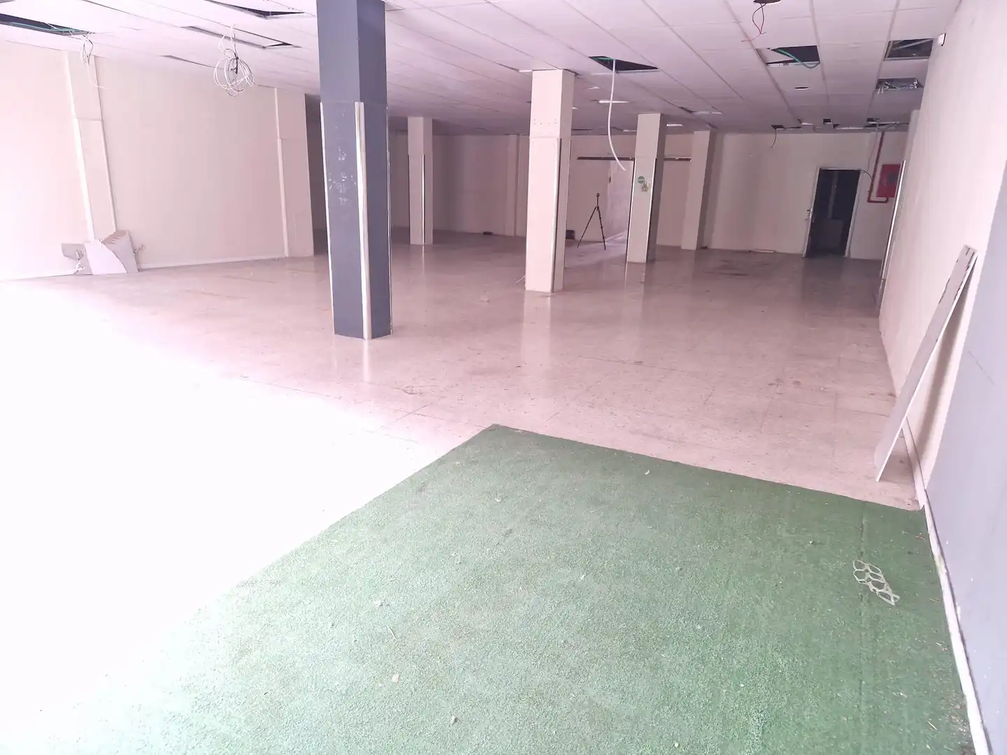 Gewerbefläche zur Miete in Casco Antiguo - La Dehesa - Los Monteros