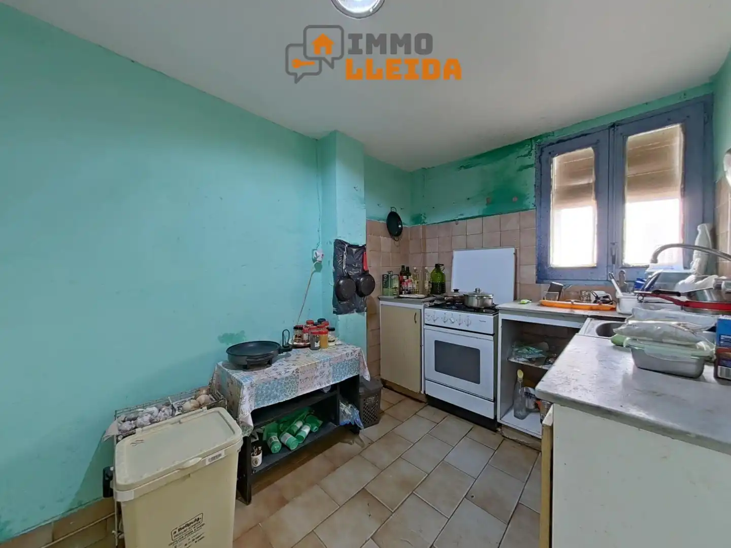 Cocina de Casa adosada en venta en Bellpuig con Jardín privado, Terraza y Trastero