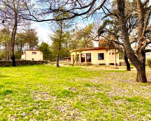 Vista exterior de Finca rústica en venda en Villanueva de la Vera amb Terrassa