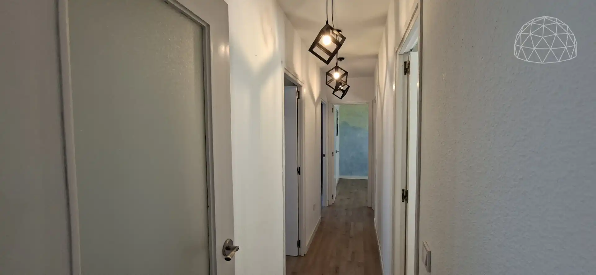 Flat for sale in Sevilla  with Air Conditioner, Private garden and Furnished