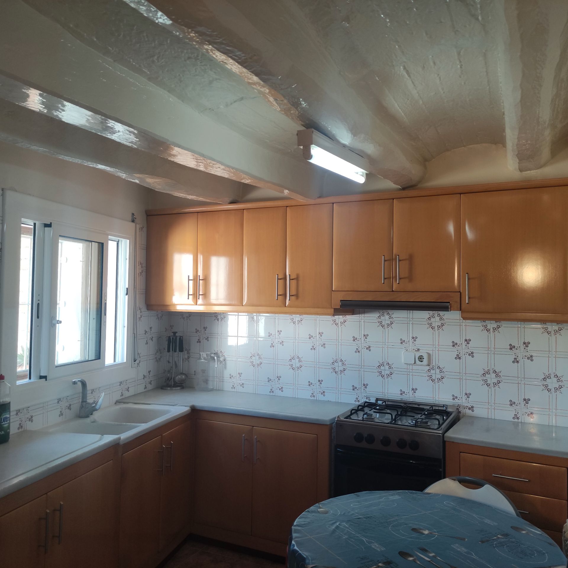 Cuina de Casa adosada en venda en Sant Pere de Riudebitlles amb Calefacció, Terrassa i Traster