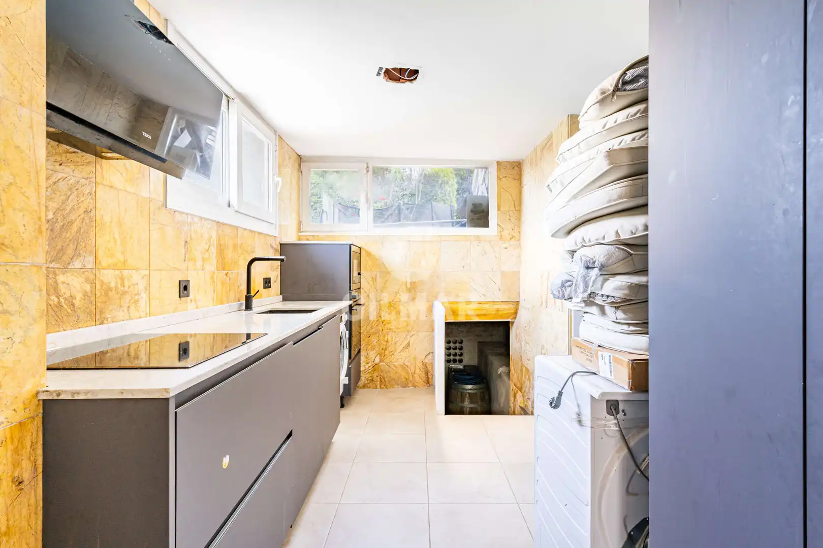 Cocina de Casa o chalet en venta en Boadilla del Monte con Calefacción, Jardín privado y Piscina