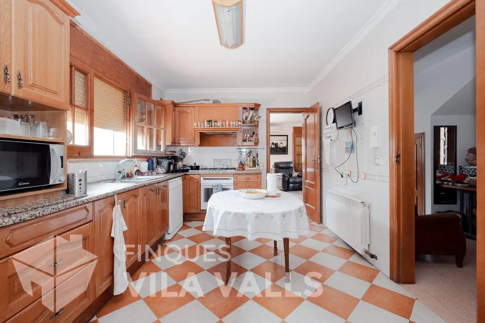 Casa amb terrassa en venda a camí de caldes, imagen 5