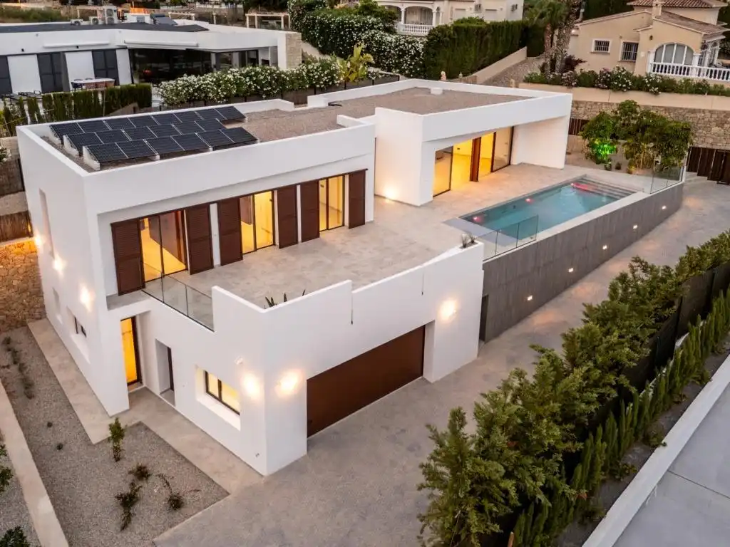 Casa con terrazza in vendita a Zona Pueblo
