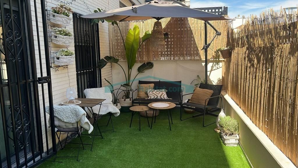 Terrace of Flat for sale in La Pobla de Vallbona  with Air Conditioner, Heating and Private garden