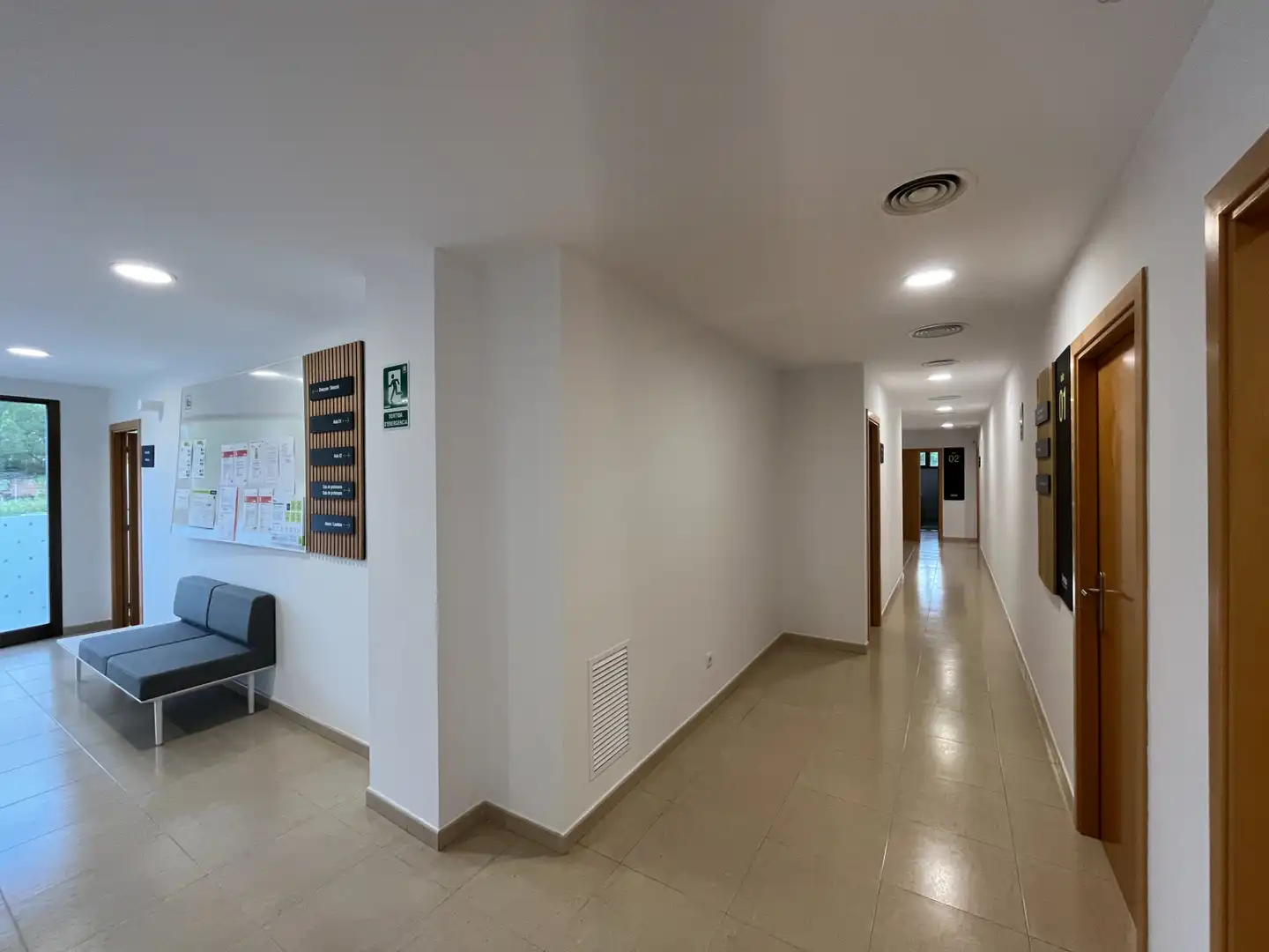 Local de alquiler en Girona con Aire acondicionado, Calefacción y Alarma