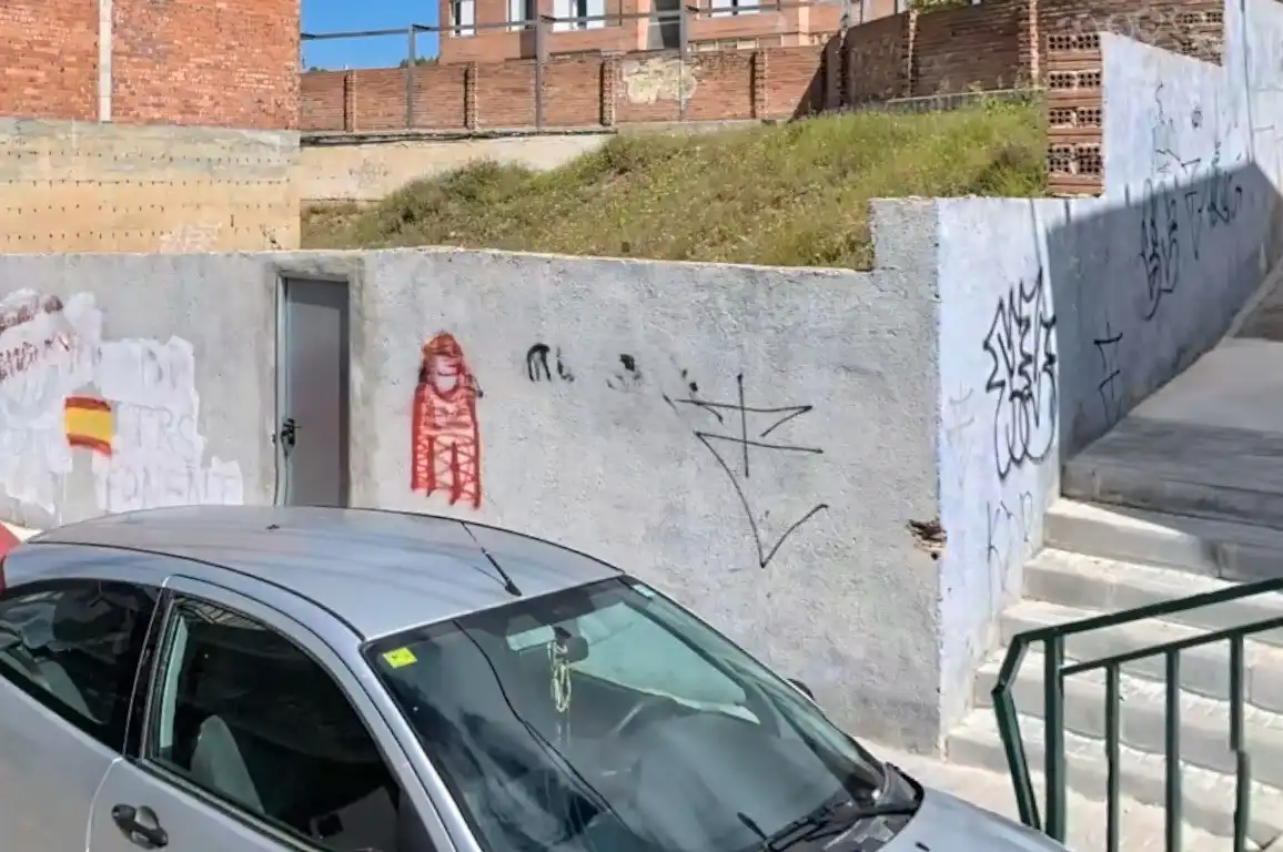 Wohnbaugrundstück zum Verkauf in ORA, imagen 11