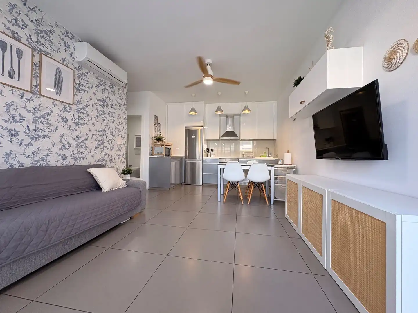Living room of Flat for rent in Pilar de la Horadada  with Air Conditioner, Heating and Terrace