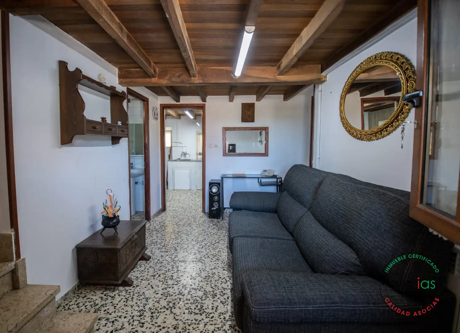 Wohnzimmer von Einfamilien-Reihenhaus zum Verkauf in Colunga mit Heizung