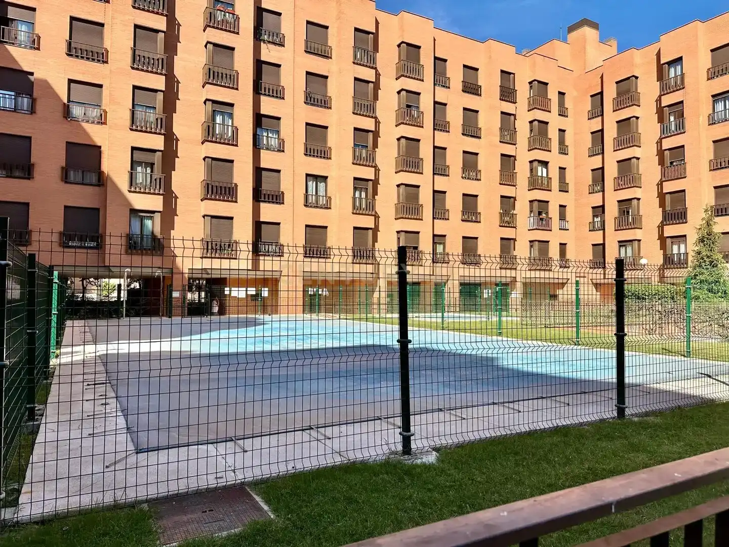 Apartamento con piscina en venta en Calle de Samaniego, 12, Madrid, Spain 3, imagen 2