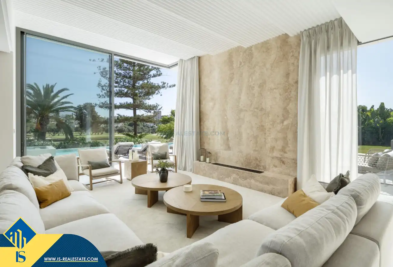 Chalet con piscina en venta en Nueva Andalucía, imagen 4