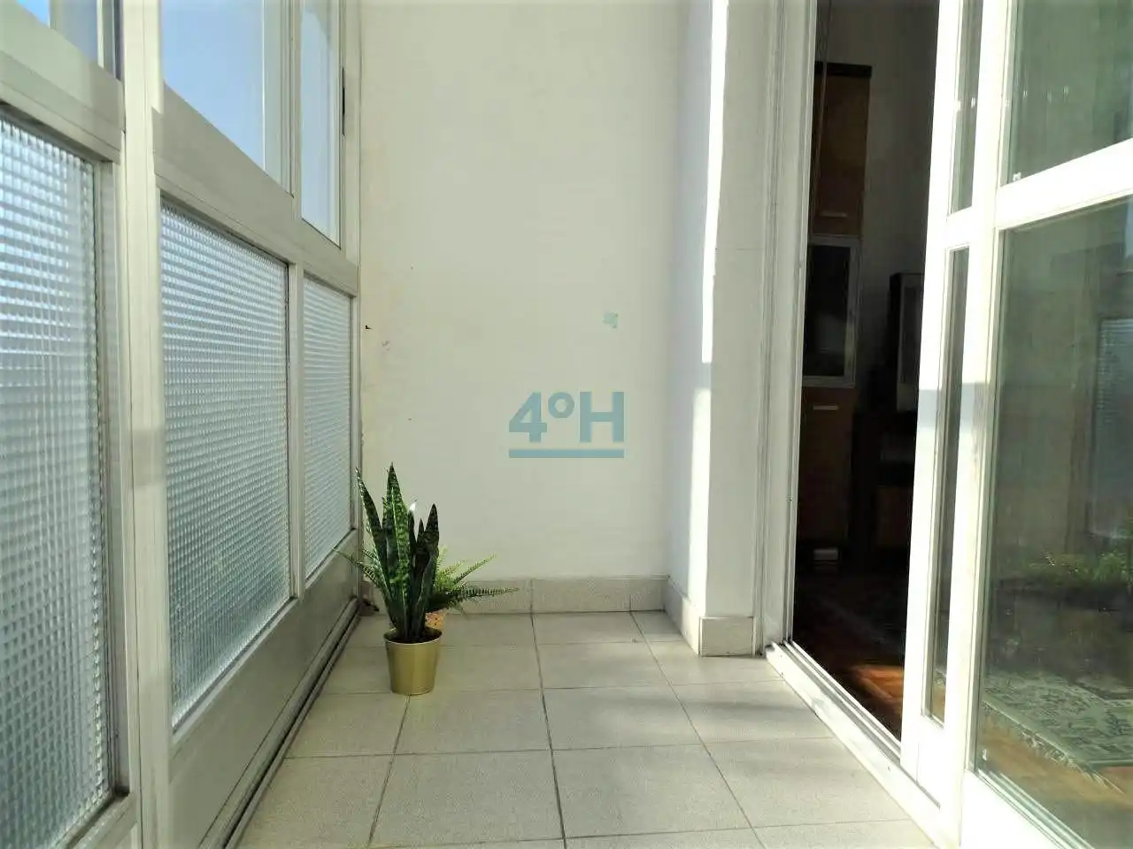 Apartament en venda en Ourense Capital  amb Calefacció, Parquet i Moblat