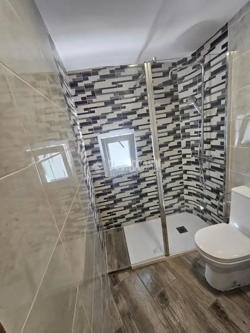 Badezimmer von Einfamilien-Reihenhaus zum Verkauf in Jayena