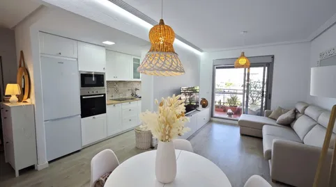 Foto 2 de Apartamento de alquiler en Calle Gran Via, Los Arenales del Sol, Elche / Elx