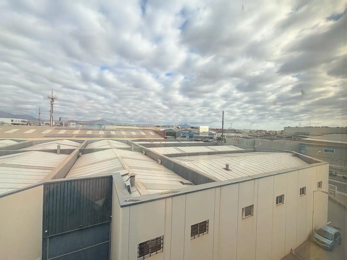 Exterior view of Office for sale in Alicante / Alacant  with Air Conditioner and Furnished