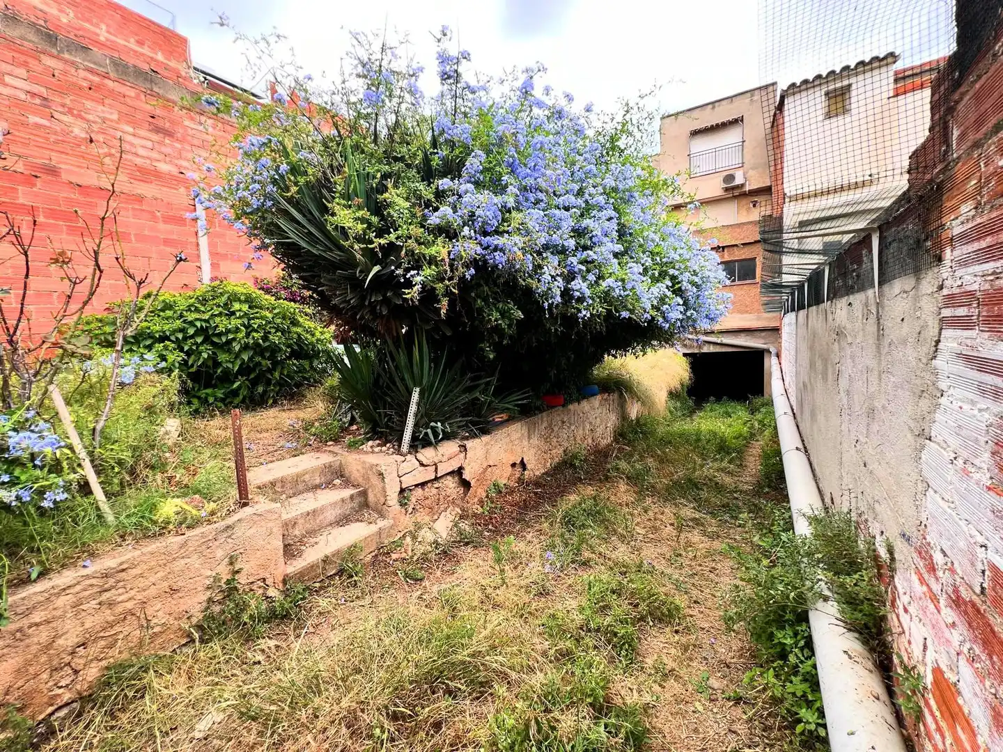 Terreny residencial en venda a Carrer Sagunt, imagen 3