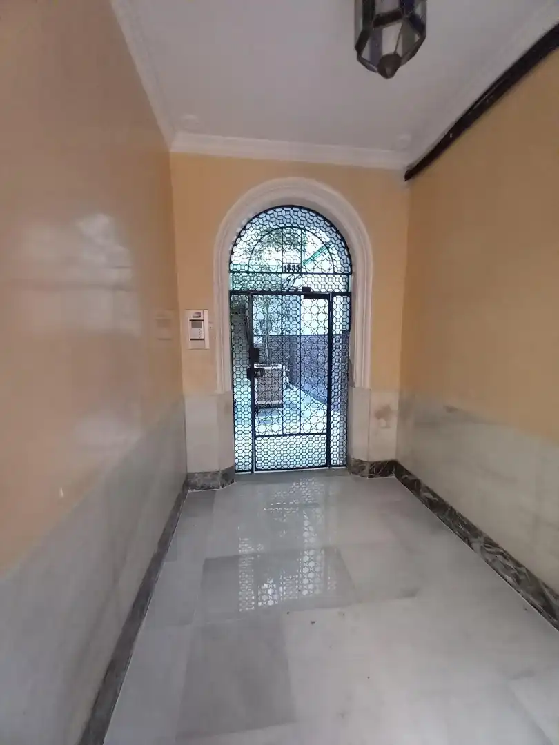 Piso en venta en Cádiz con Balcón