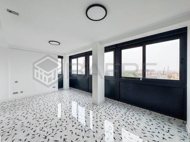 Piso en Venta en P.º de Extremadura en Campamento