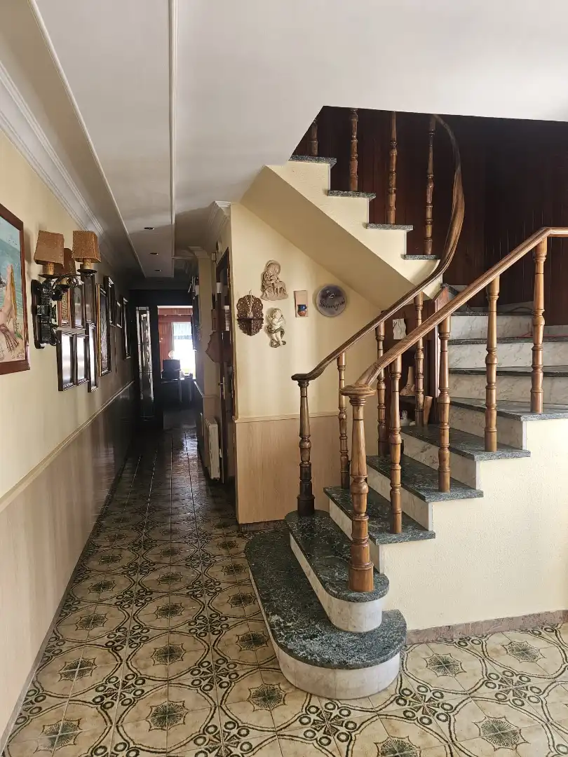 Maisonette zum Verkauf in Calella mit Klimaanlage, Heizung und Terrasse