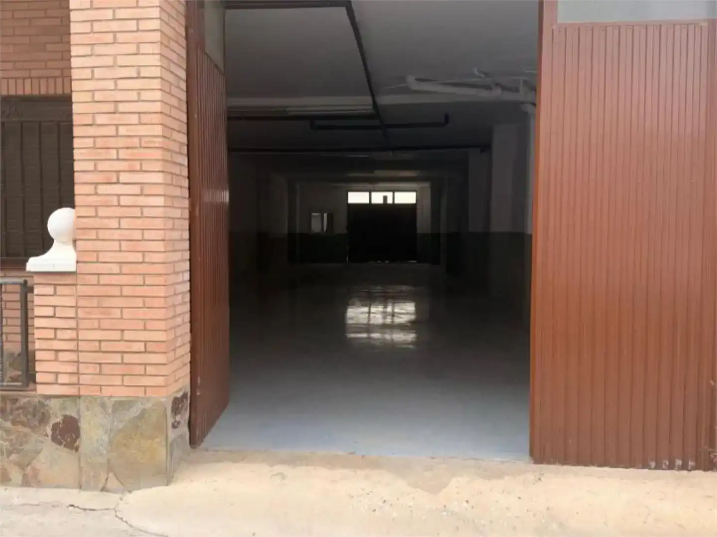 Parking de Piso en venta en Escatrón con Aire acondicionado, Amueblado y Balcón