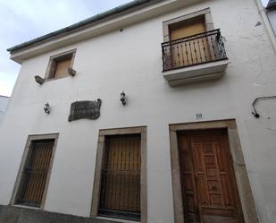 Exterior view of Premises for sale in Valencia de Alcántara