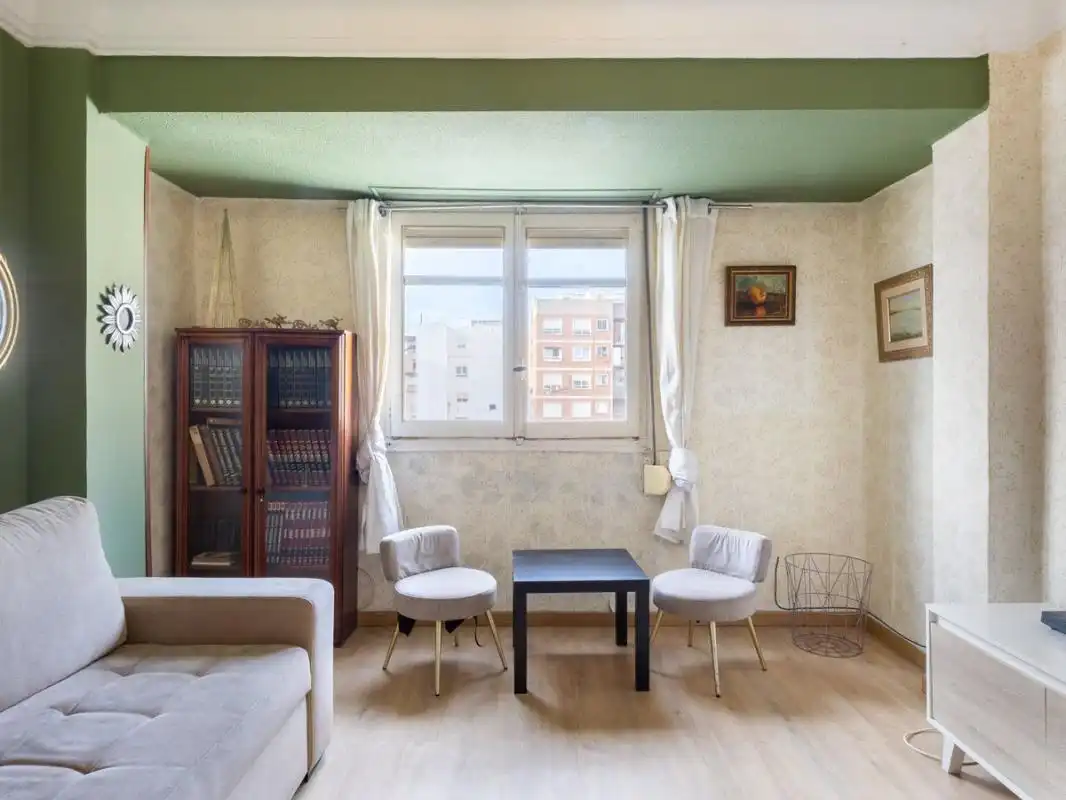 Flat with lift for sale in Carrer de Lluís Oliag, imagen 3