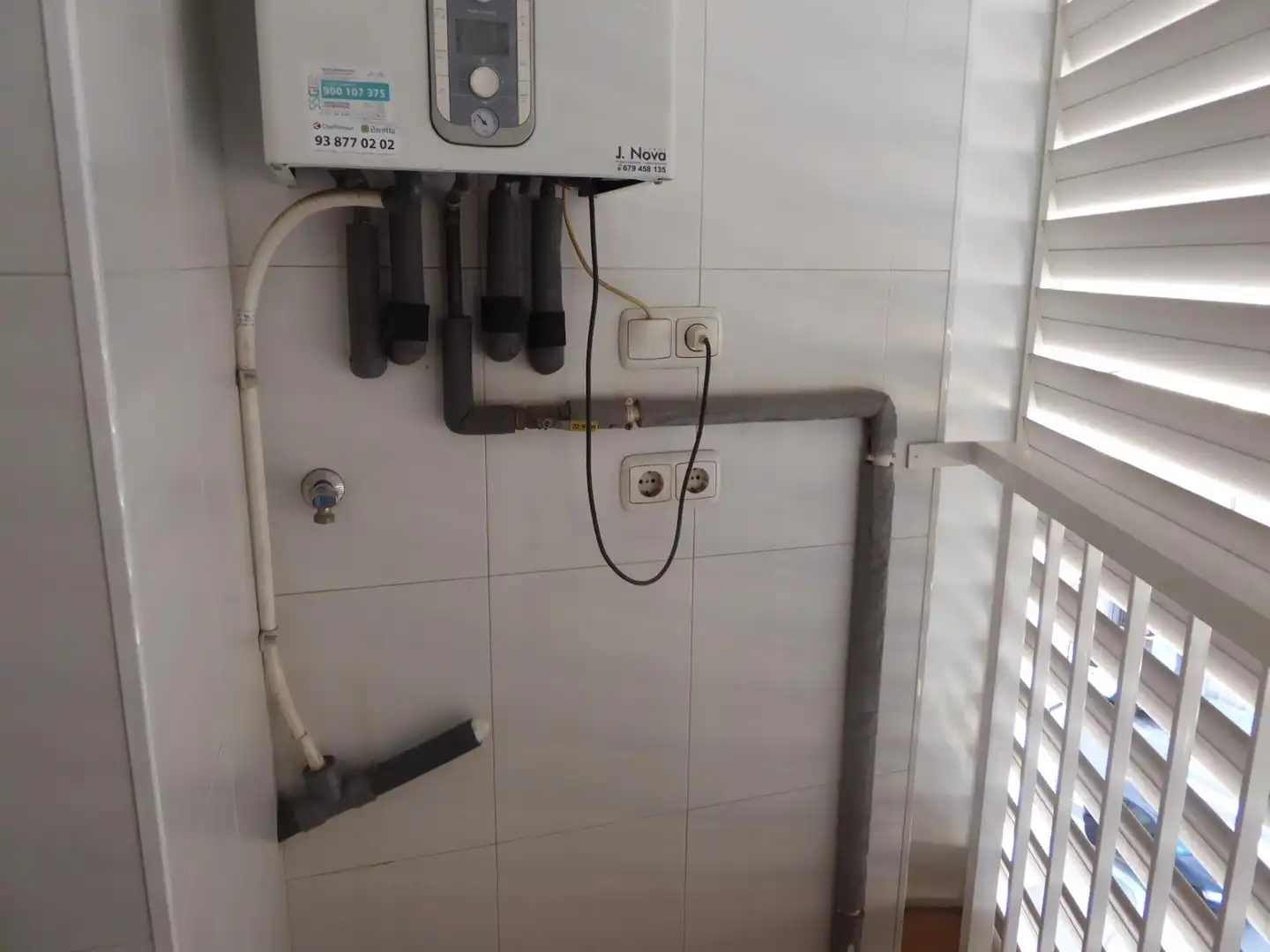 Baño de Piso de alquiler en Manresa con Aire acondicionado