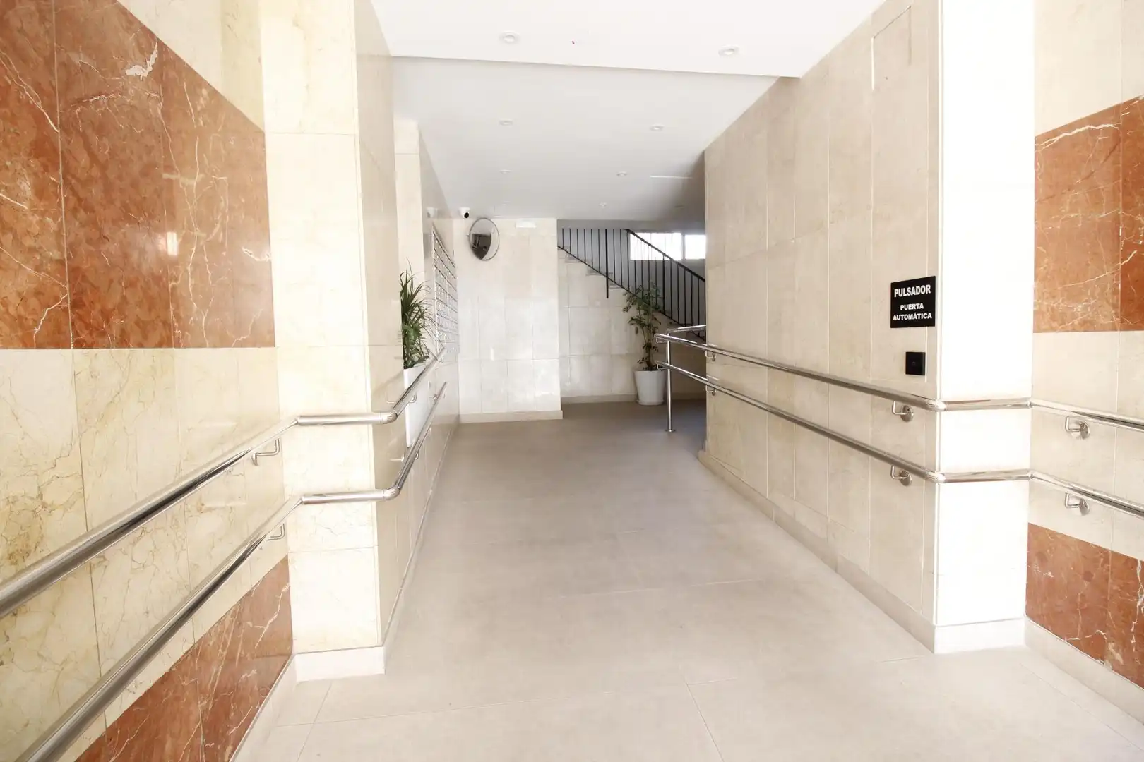 Flat with terrace to rent in Calle Teofilo Gautier 2, imagen 31