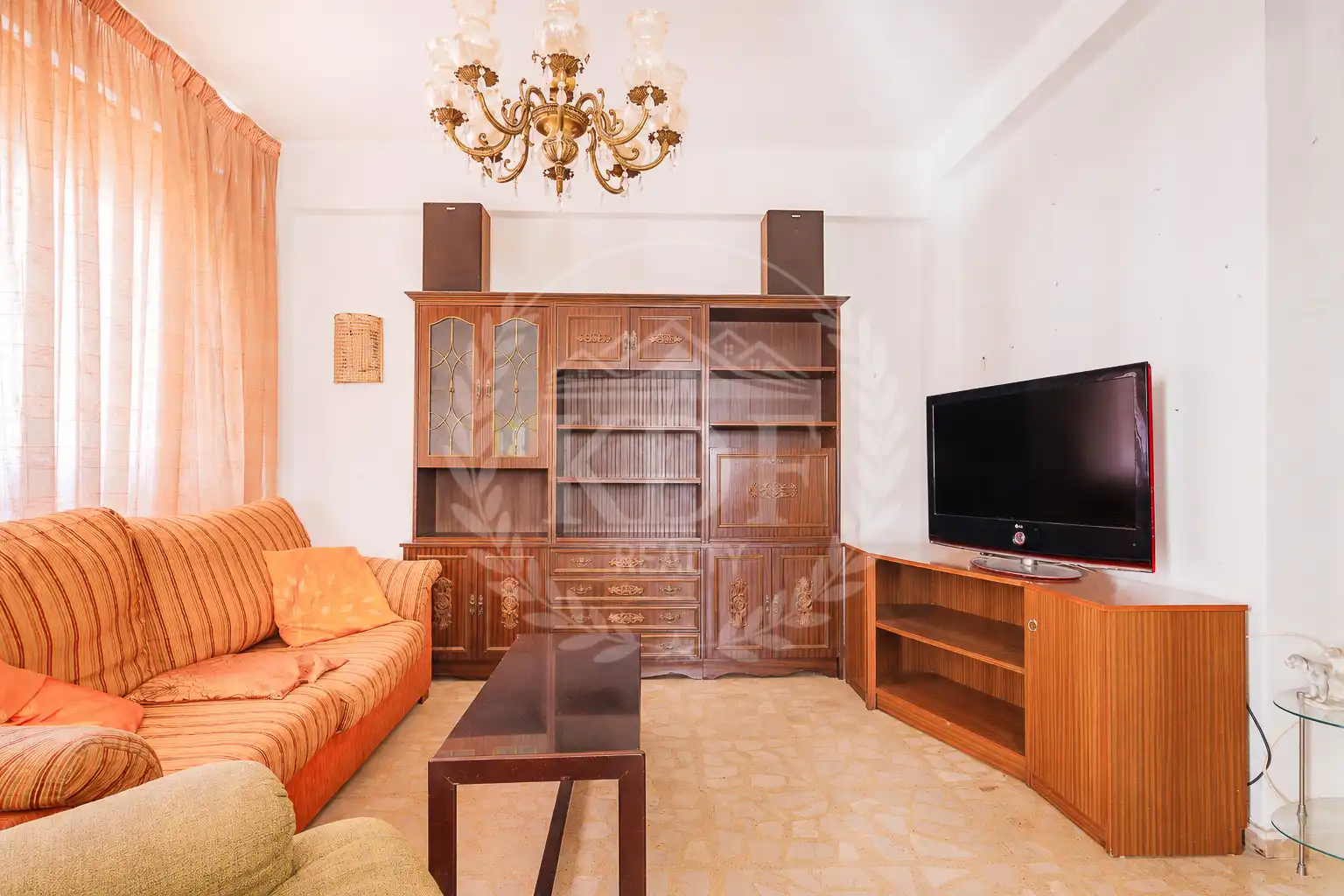 Living room of Flat for sale in Santa Cruz de Tenerife  with Furnished, Washing machine and TV