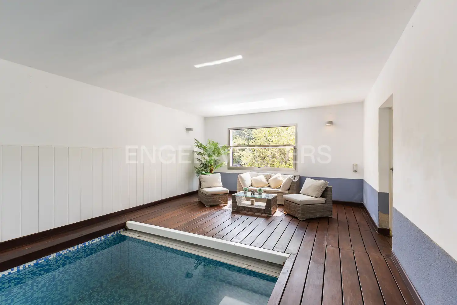 Swimming pool of Houses for rent in Olocau  with Air Conditioner, Heating and Private garden