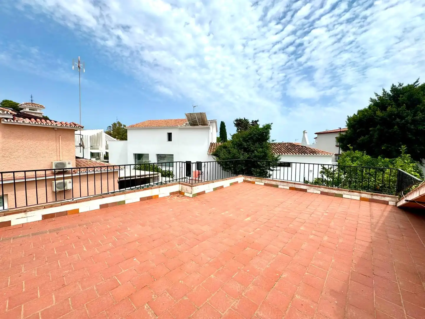 Vista exterior de Casa o chalet en venta en Málaga con Aire acondicionado, Jardín privado y Terraza