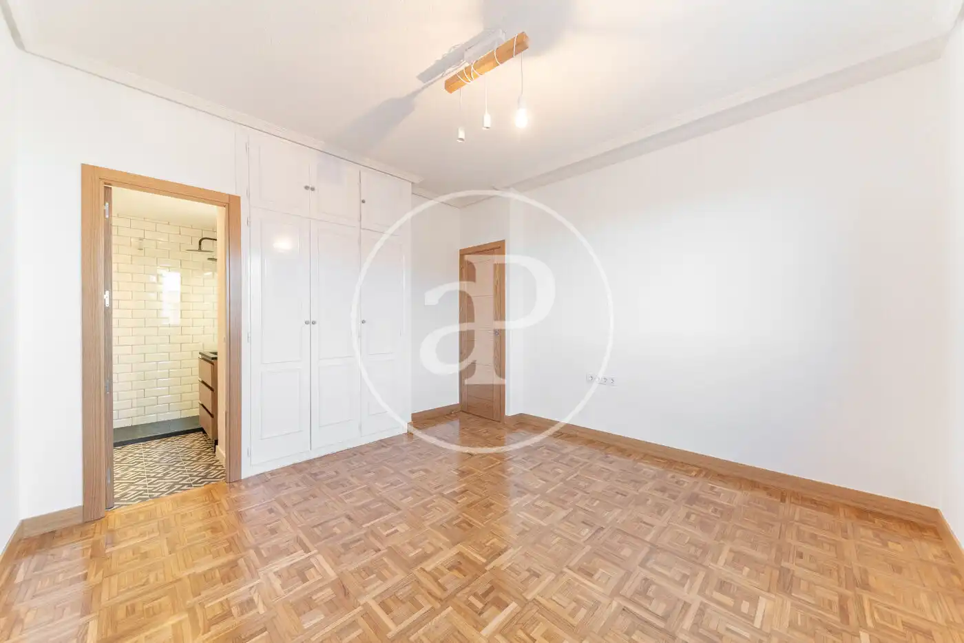 Flat for rent in Calle de Orense, Cuatro Caminos - Azca