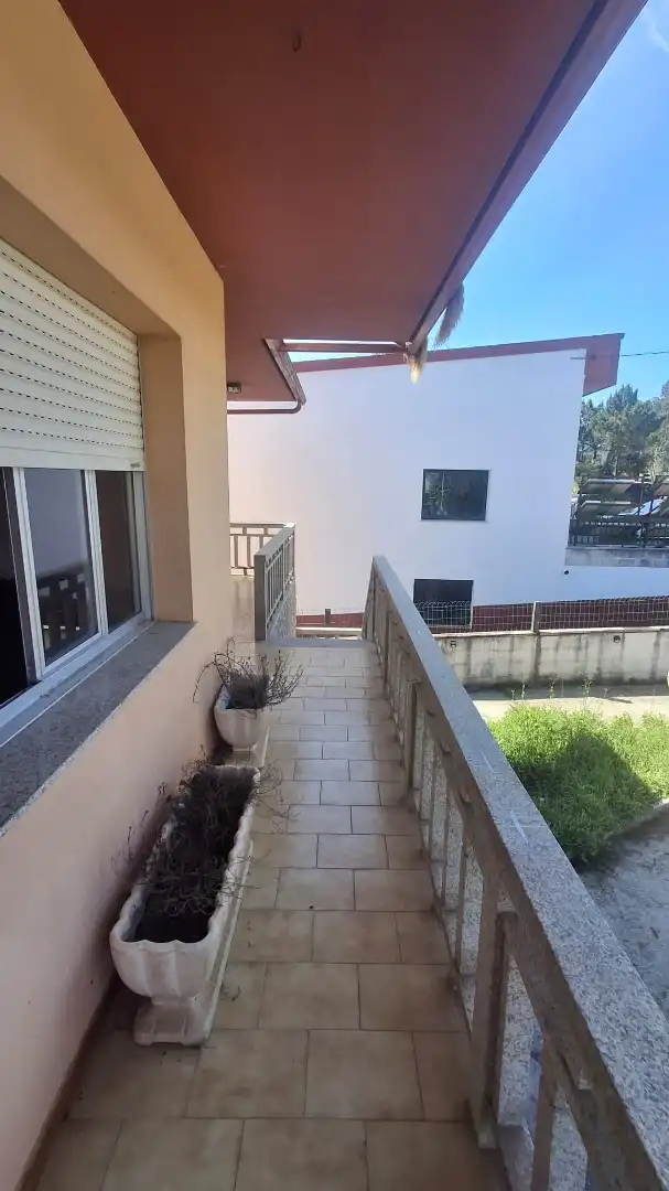 Terrassa de Casa o xalet en venda en Porto do Son amb Jardí privat, Terrassa i Traster