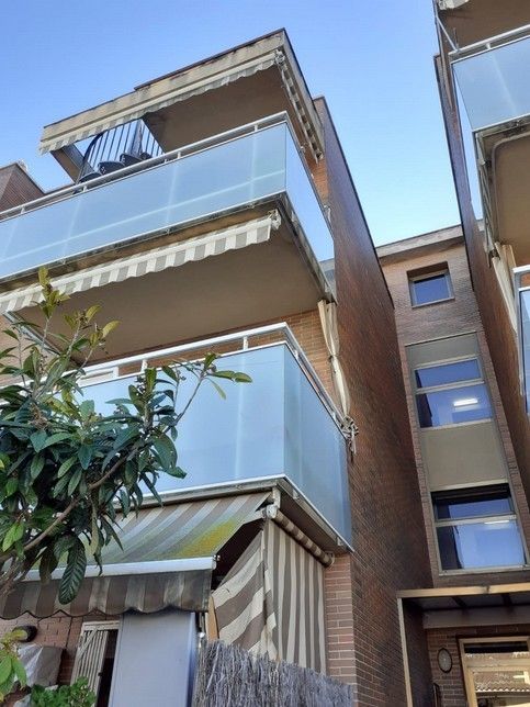 Terraza de Piso en venta en Cubelles con Piscina